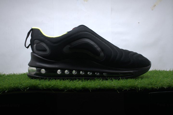 Nike Air Max 720 Black Grey - Image 2