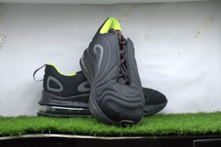 Nike Air Max 720 Black Grey - Image 4
