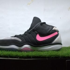 Nike G.T. Hustle 2