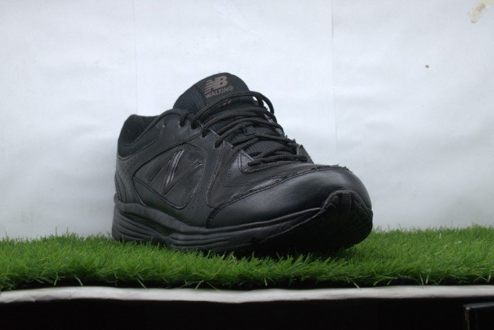 New Balance MX608v5 Slip Resistant - Image 4