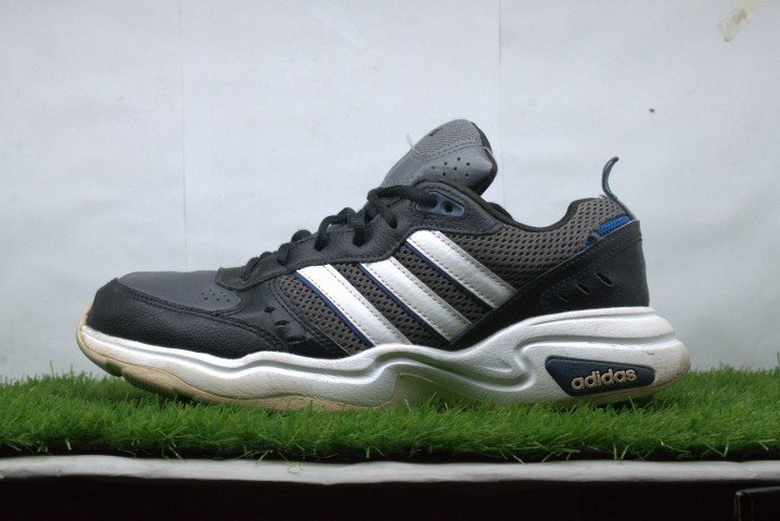 Adidas neo Strutter Shoes