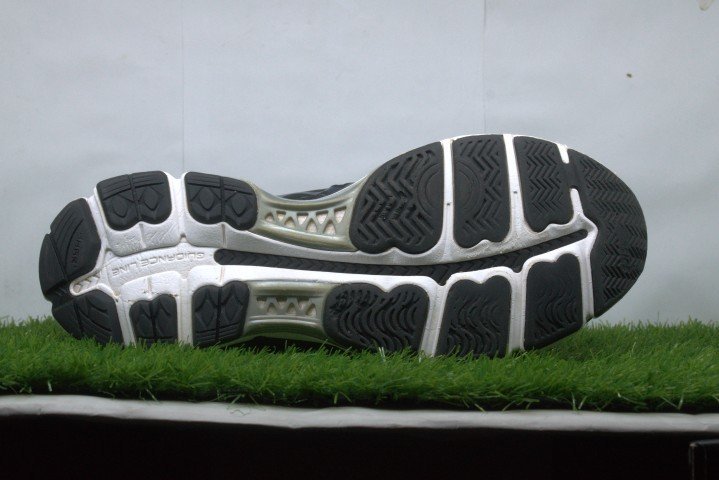 ASICS Men's GEL-NET-BURNER Ballistic MT Volleyball - Image 3