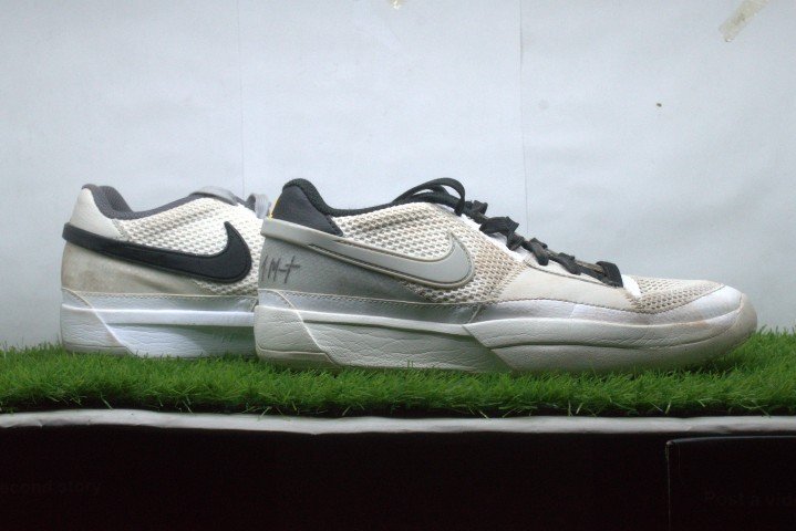 Nike JA1