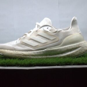 Adidas PureBoost  23