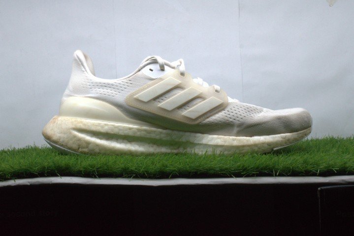 Adidas PureBoost 23 - Image 2